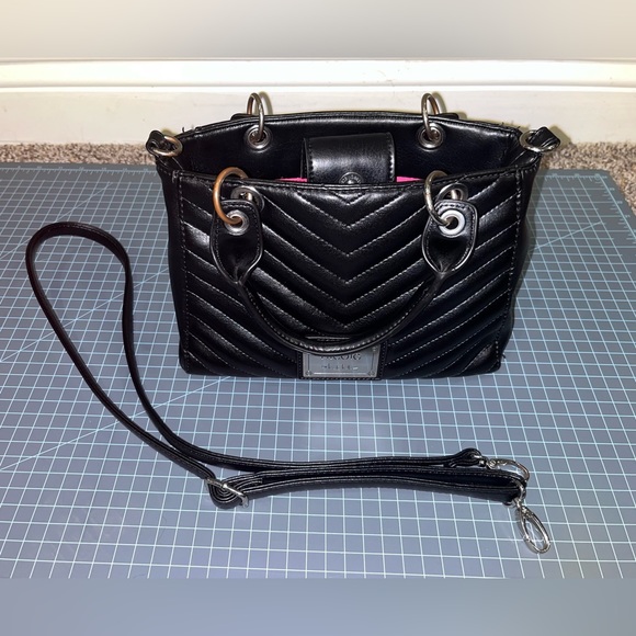 Nicole Miller black faux leather chevron satchel purse - Picture 12 of 16